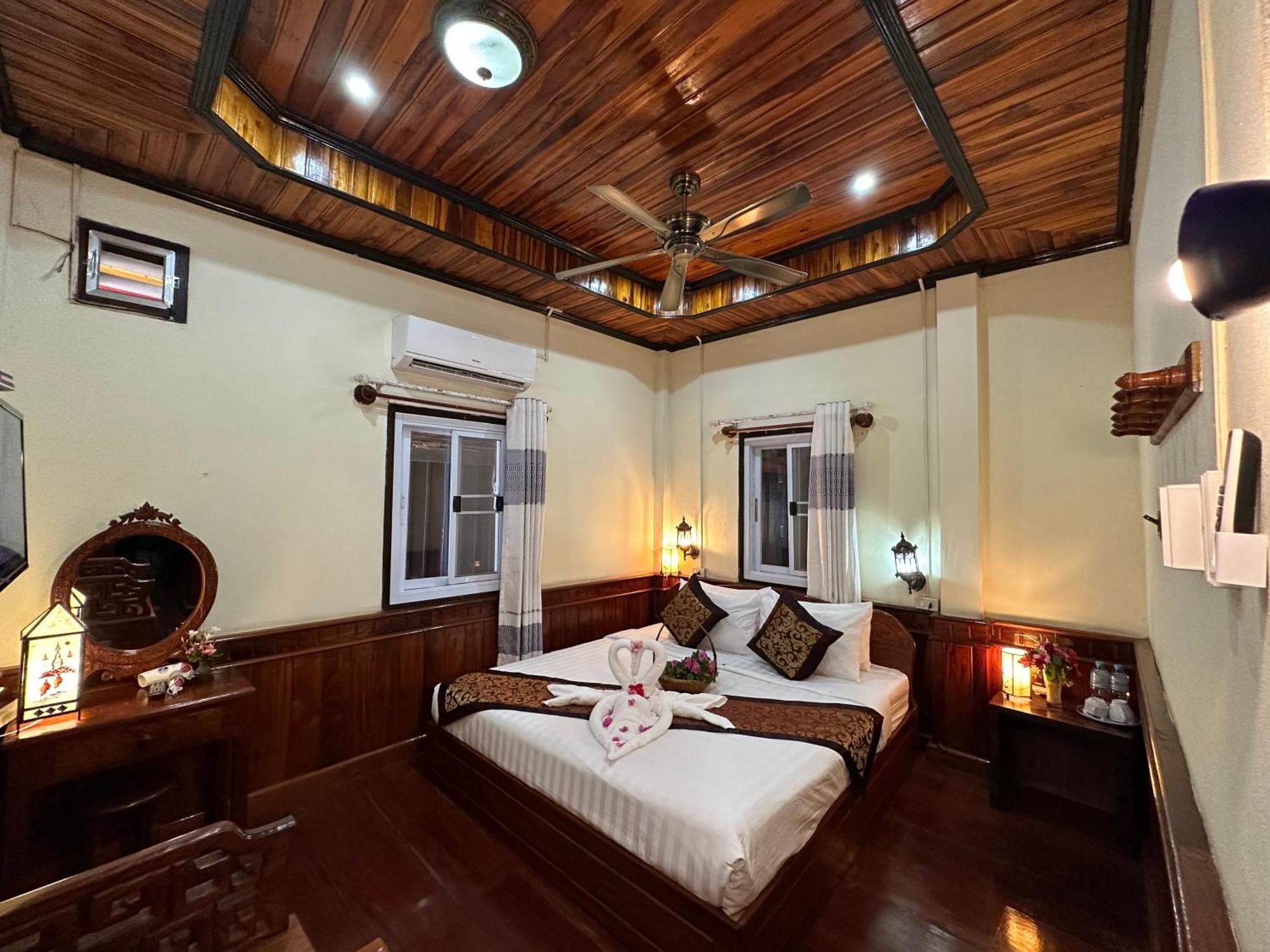 لوانغ برابانغ Villa Thida Mekong Riverside المظهر الخارجي الصورة