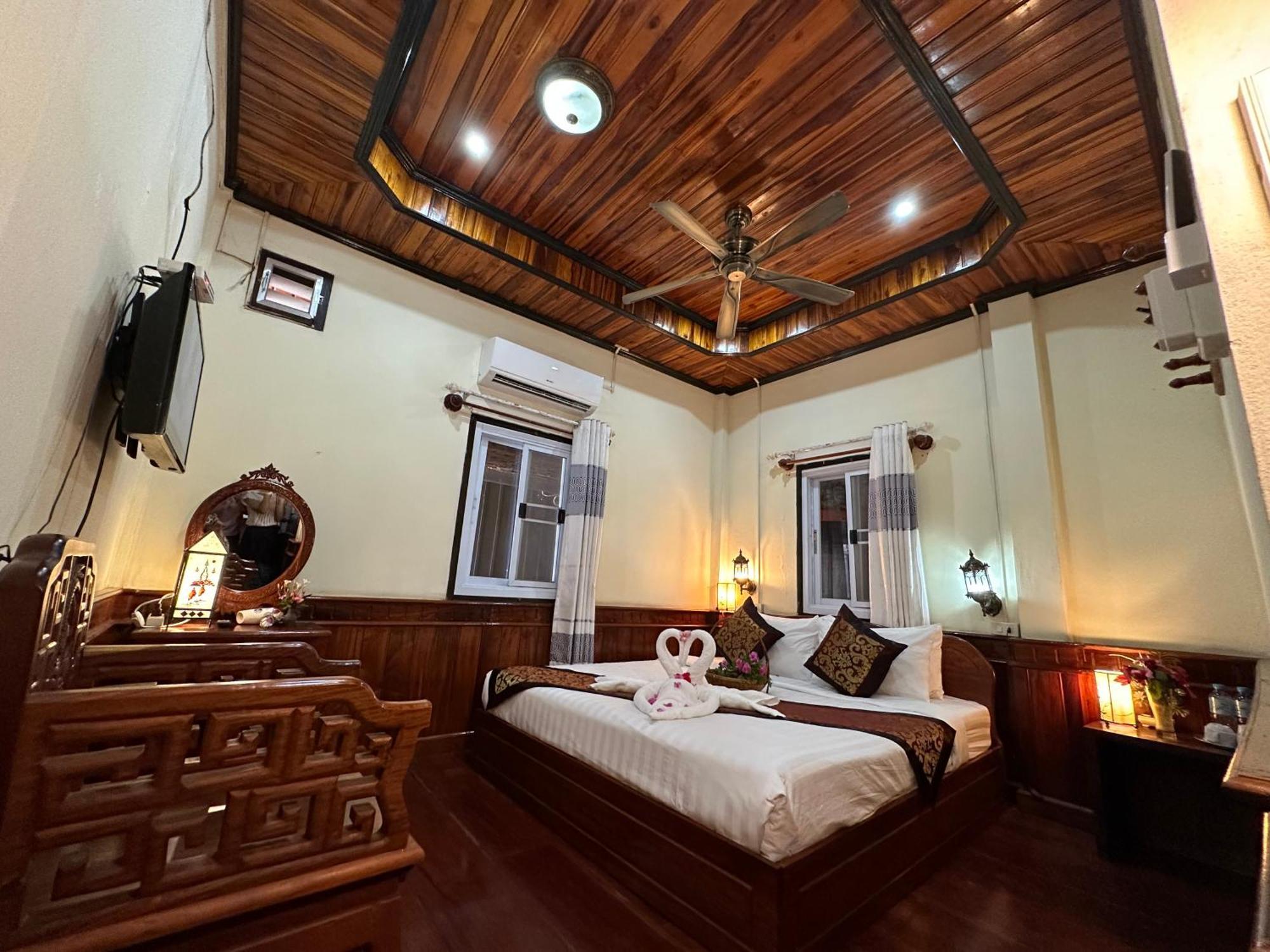 لوانغ برابانغ Villa Thida Mekong Riverside المظهر الخارجي الصورة
