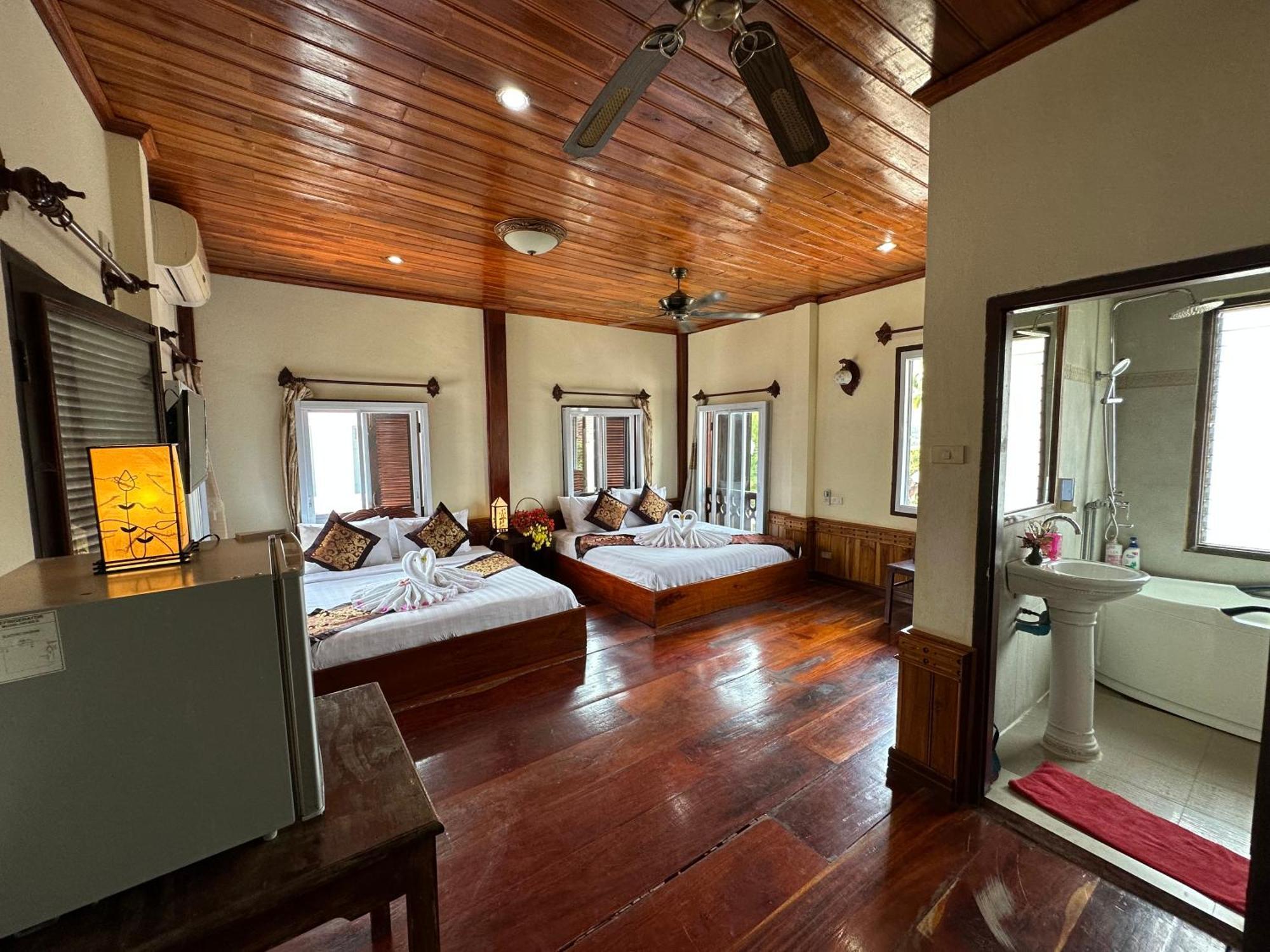 لوانغ برابانغ Villa Thida Mekong Riverside الغرفة الصورة